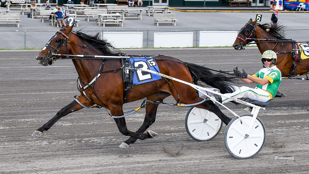 Gregory Drives Gregory To Vernon Open Win