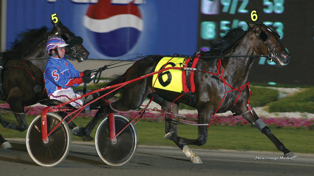 Mike Saftic and Sir Luck winning the 2002 Metro Pace