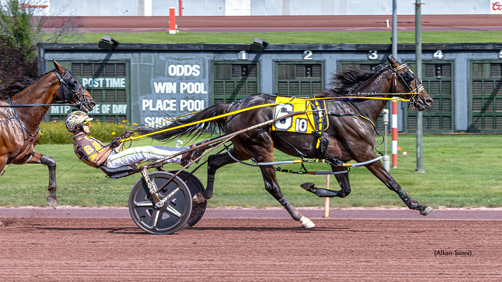 Dandy Ideal Delivers In Top Pocono Pace