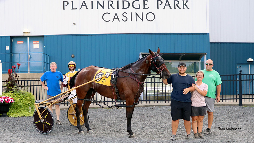 Athearn Scores 1,000th Training Win At Plainridge