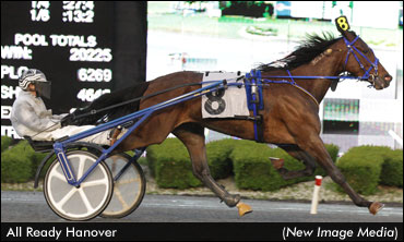 Pocket-Sitters Take Casual Breeze Trophies Pocket-Sitters Take Casual Breeze Trophies