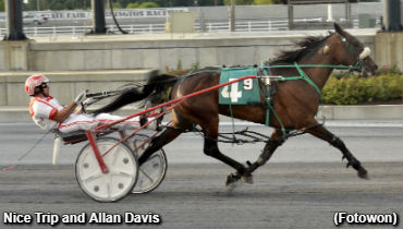 Davis Celebrates 2,000th Win