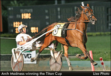 Huge Mile For 'Titan' Arch Madness