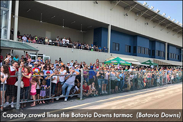 Dachshund Fans Pack Batavia Downs