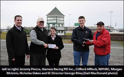 Bursary Recipients Honoured 