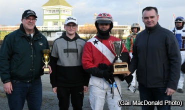 Dowling Takes Driving Championship