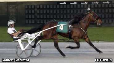 Dover Hosts Six Pack Of DSBF Splits