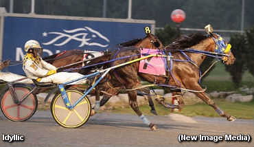 Freshmen Pacers Invade Mohawk