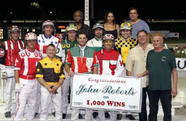 Roberts Joins 1,000-Win Club