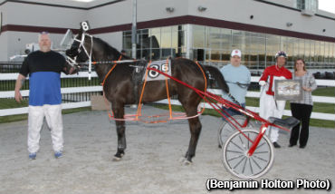 Kauffman Celebrates 2,000th Win