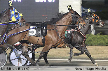 Lil Bit Lil Bit Extends Streak To Four