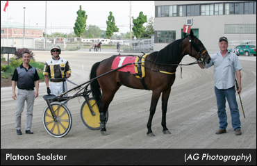 Platoon Seelster Equals Track Record