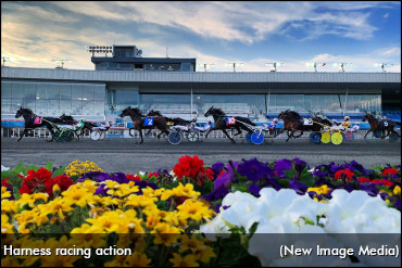 Racing Returns To Ontario Friday
