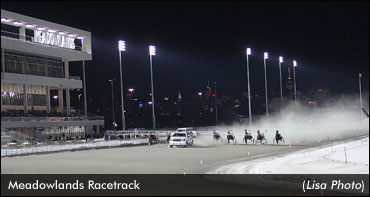 Pappy Go Go Wins Meadowlands Debut