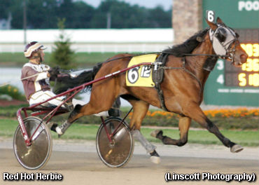 ‘Herbie’ Lowers Own Hoosier Record ‘Herbie’ Lowers Own Hoosier Record