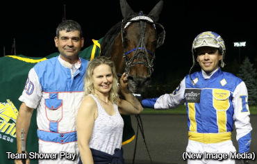 Shower Play Spurts Into Fan Hanover