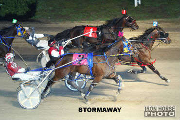 Stormaway Upsets In Molson Pace