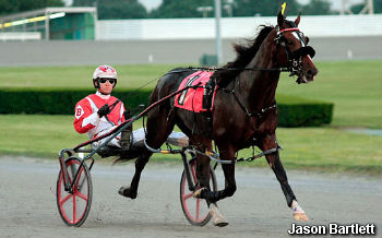 Bartlett On Dash Title Chase