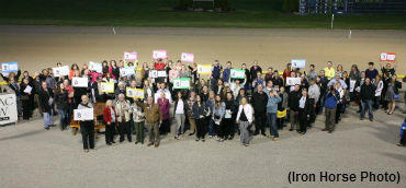 Astute Wins 'Biz Night' Race 