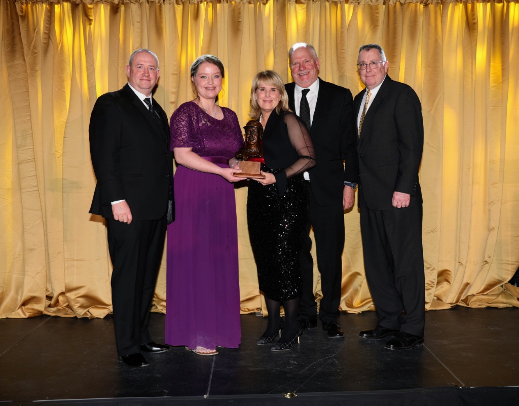 Armstrong Breeder of the Year - Tara Hills Stud Ltd.