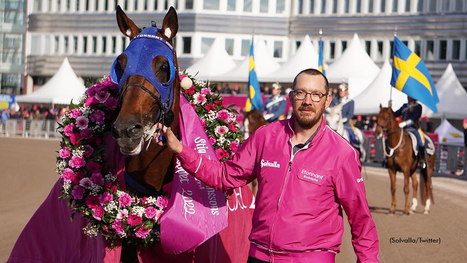 Etonnant, winner of the 2022 Elitloppet