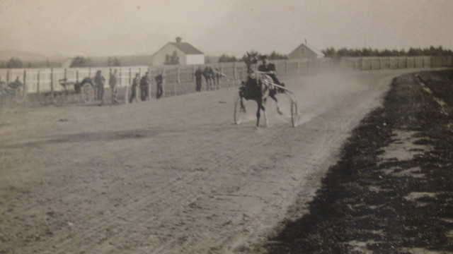 Harness racing, pre 1930s, Quebec