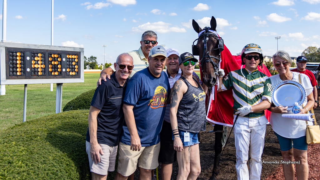 Looksgoodinloulou equalled the 1:48.3 world record for two-year-old pacing fillies