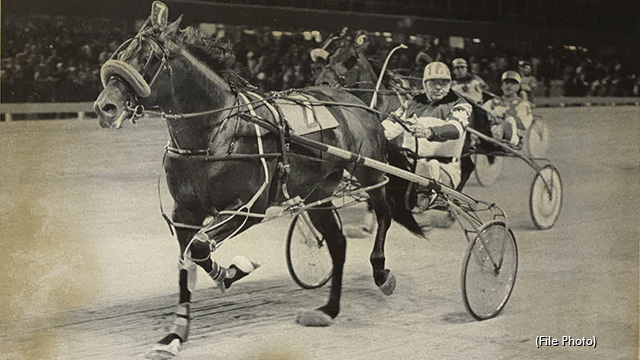 Nat Lobell racing