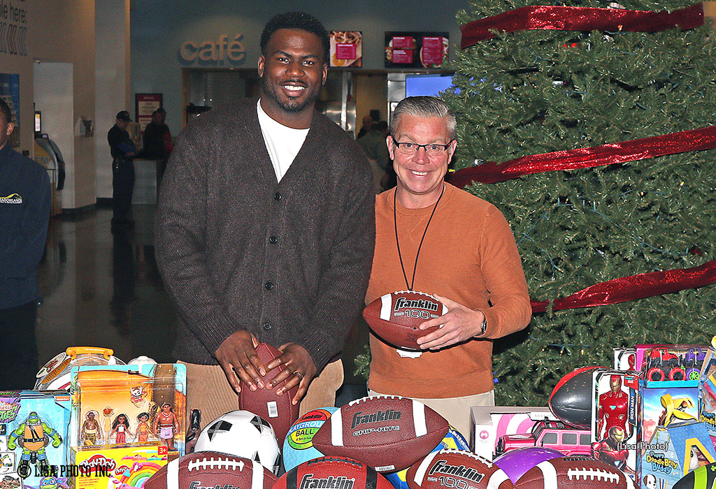 Quincy Enunwa and Jason Settlemoir