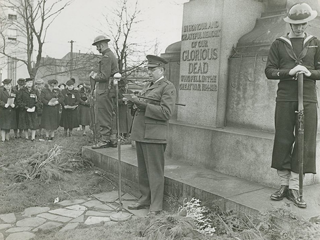 Remembrance Day gathering in New Brunswick