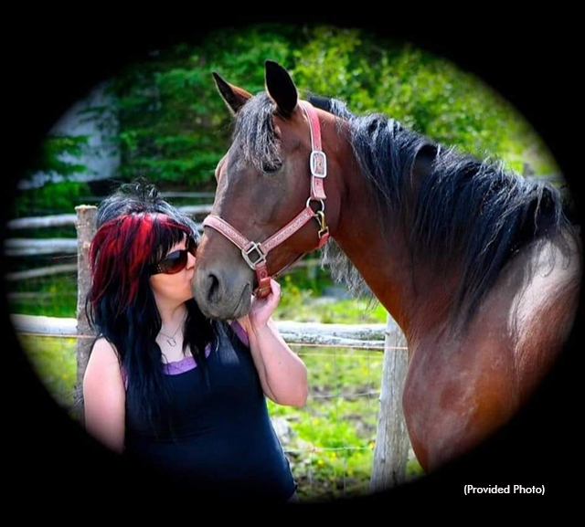 Trish Dooling with her favourite Standardbred, Yuste