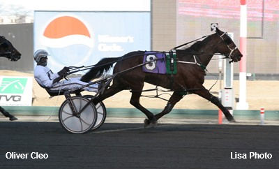 Oliver Cleo Wins Art Unger; Sears On Hot Streak