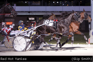 'Red Hot' Night at Pompano