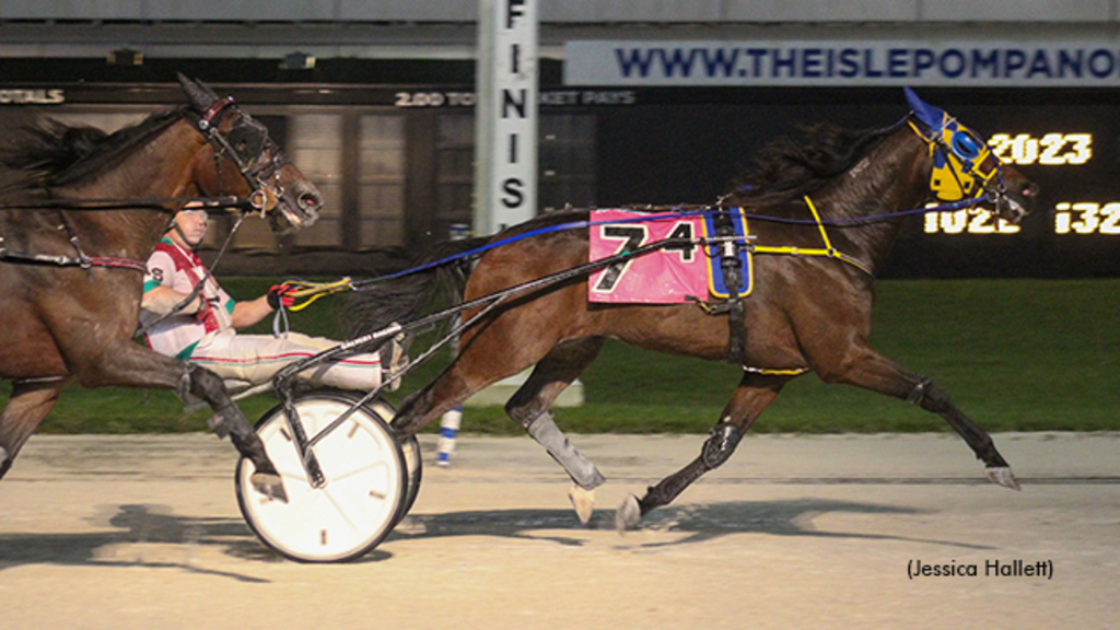 Forbidden Song winning at Pompano Park