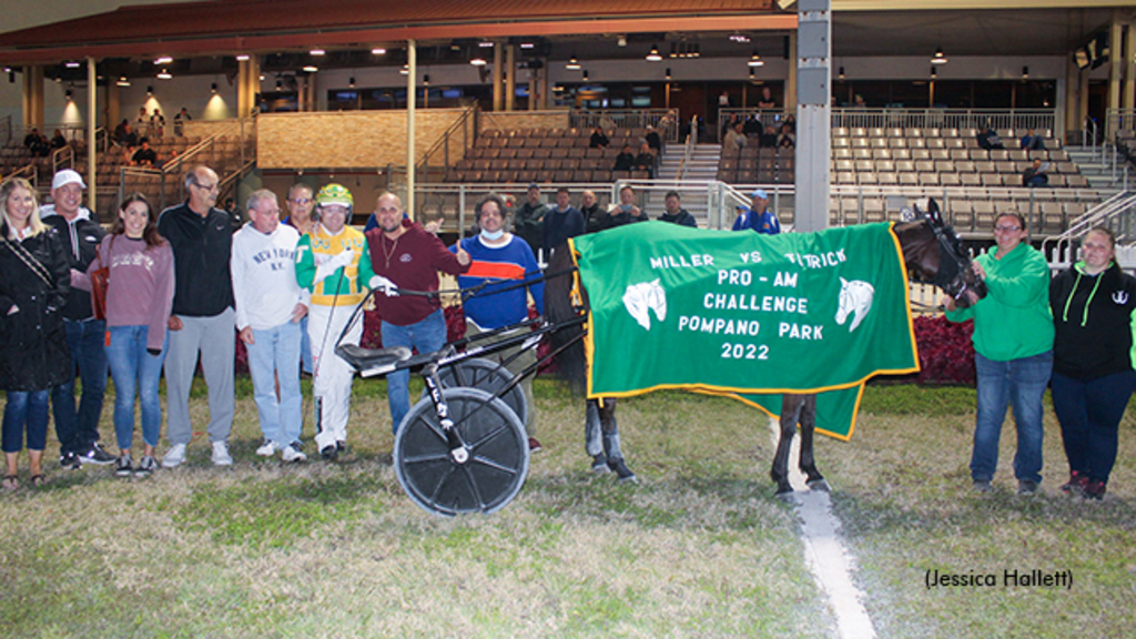 Little Big Rigs in the winner's circle at Pompano Park