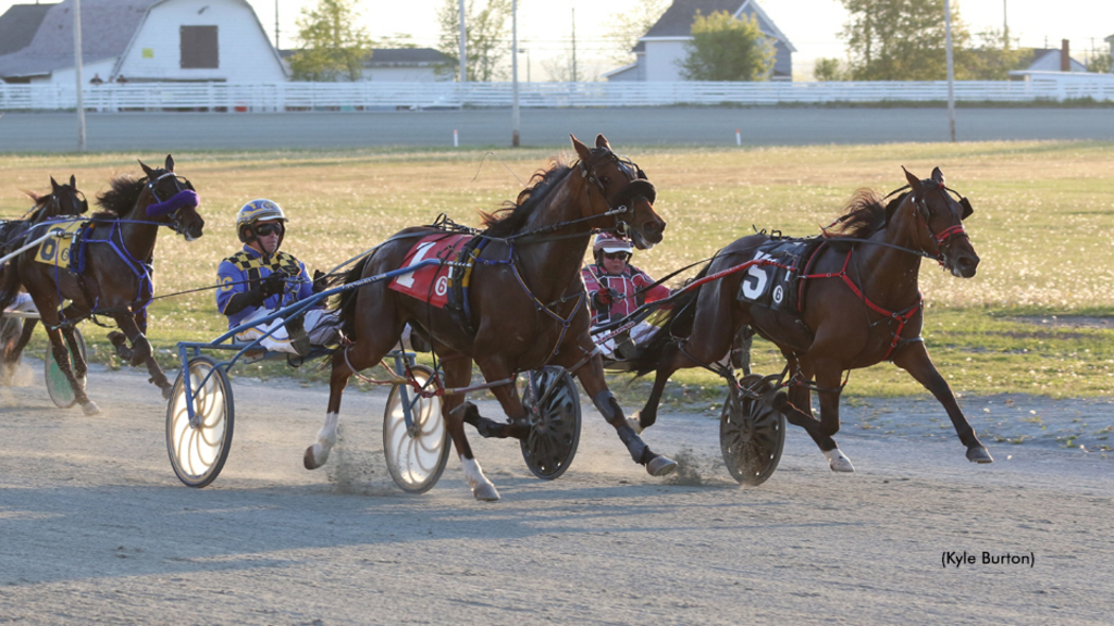 Atlantic Sire Stakes racing