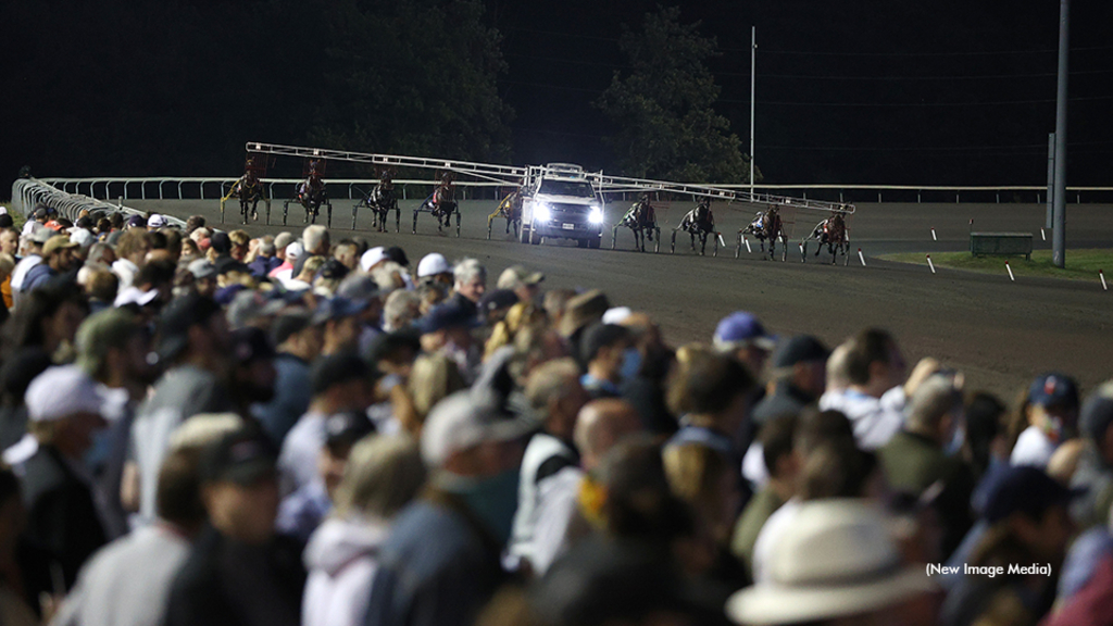 Harness racing at Woodbine Mohawk Park