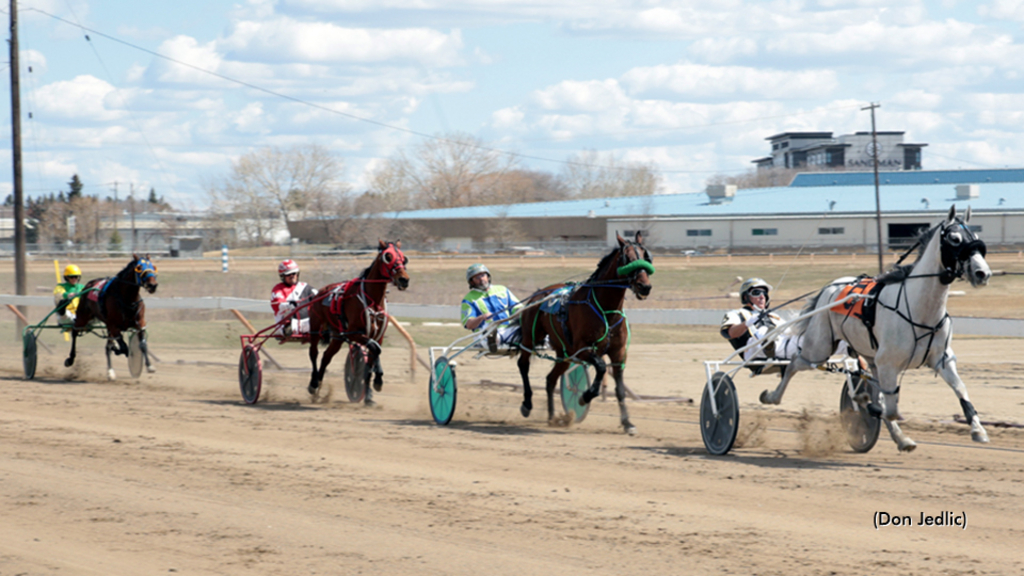 West Coast Beach Triples In Marquis Open | Standardbred Canada