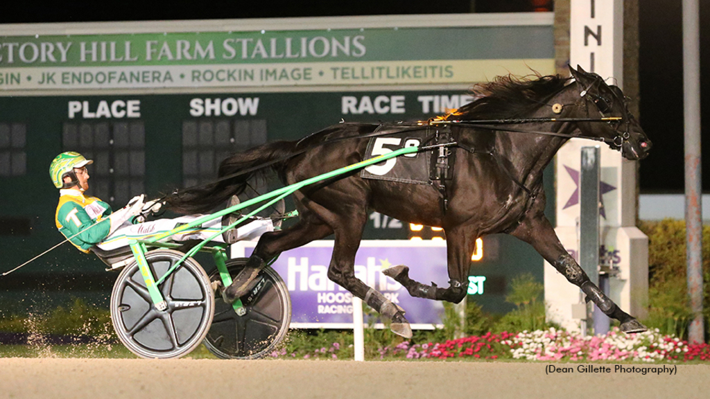 Ponda Adventure winning at Hoosier Park