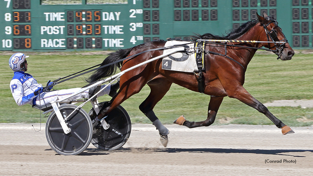 Criquette Hall winning at Scioto Downs