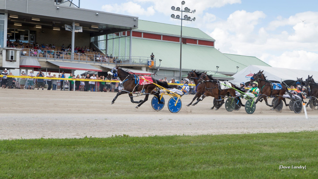 Racing at Grand River Raceway