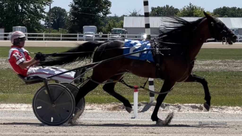 Life Is Better winning at Dresden Raceway