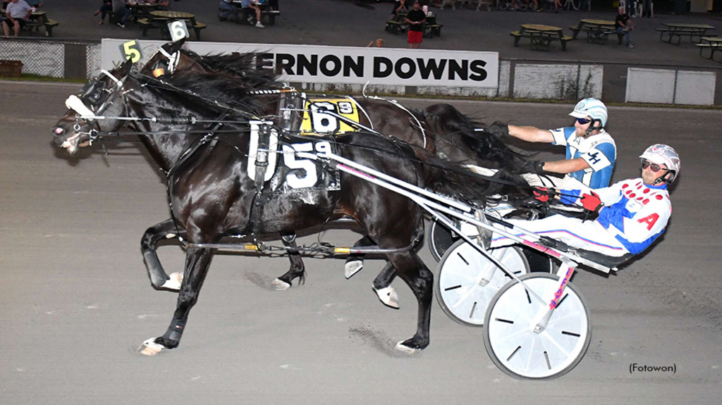 Natameri winning at Vernon Downs