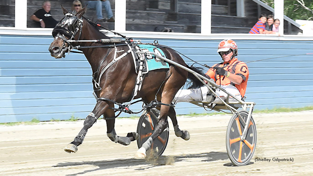 Bandolito Blaze winning at Union Fair