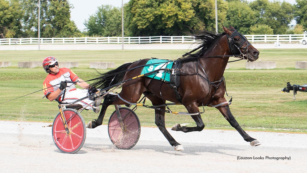 Life Is Better winning at Leamington Raceway