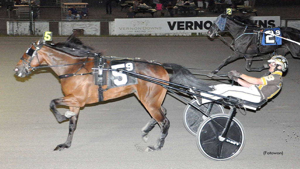 Ruth Honig winning at Vernon Downs