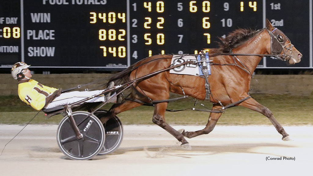 Grace Hill winning at Dayton Raceway