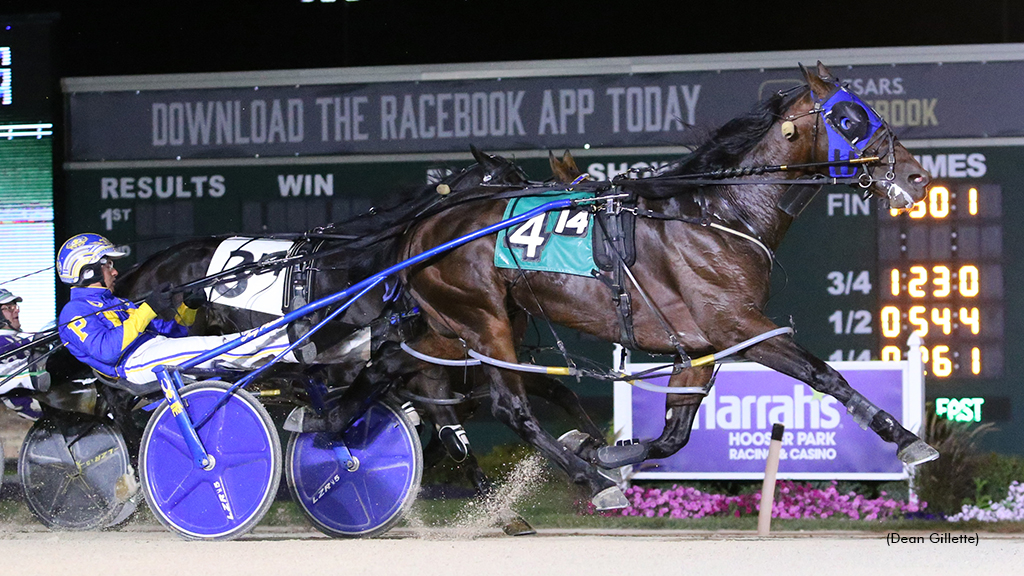 Soaring Now winning at Hoosier Park