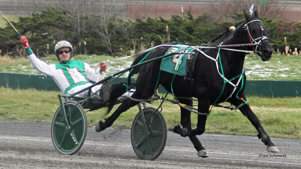 Billy Parker Jr. winning his final drive on Nov. 17 at Monticello Raceway