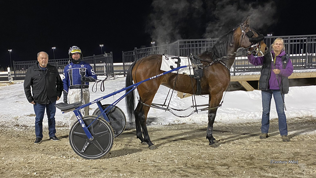 Divine Art and her connections in the Century Mile winner's circle